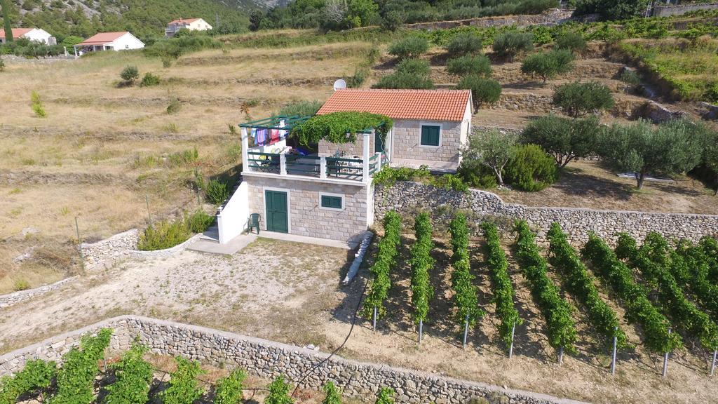 Holiday Home Vineyard House Bol Exterior foto